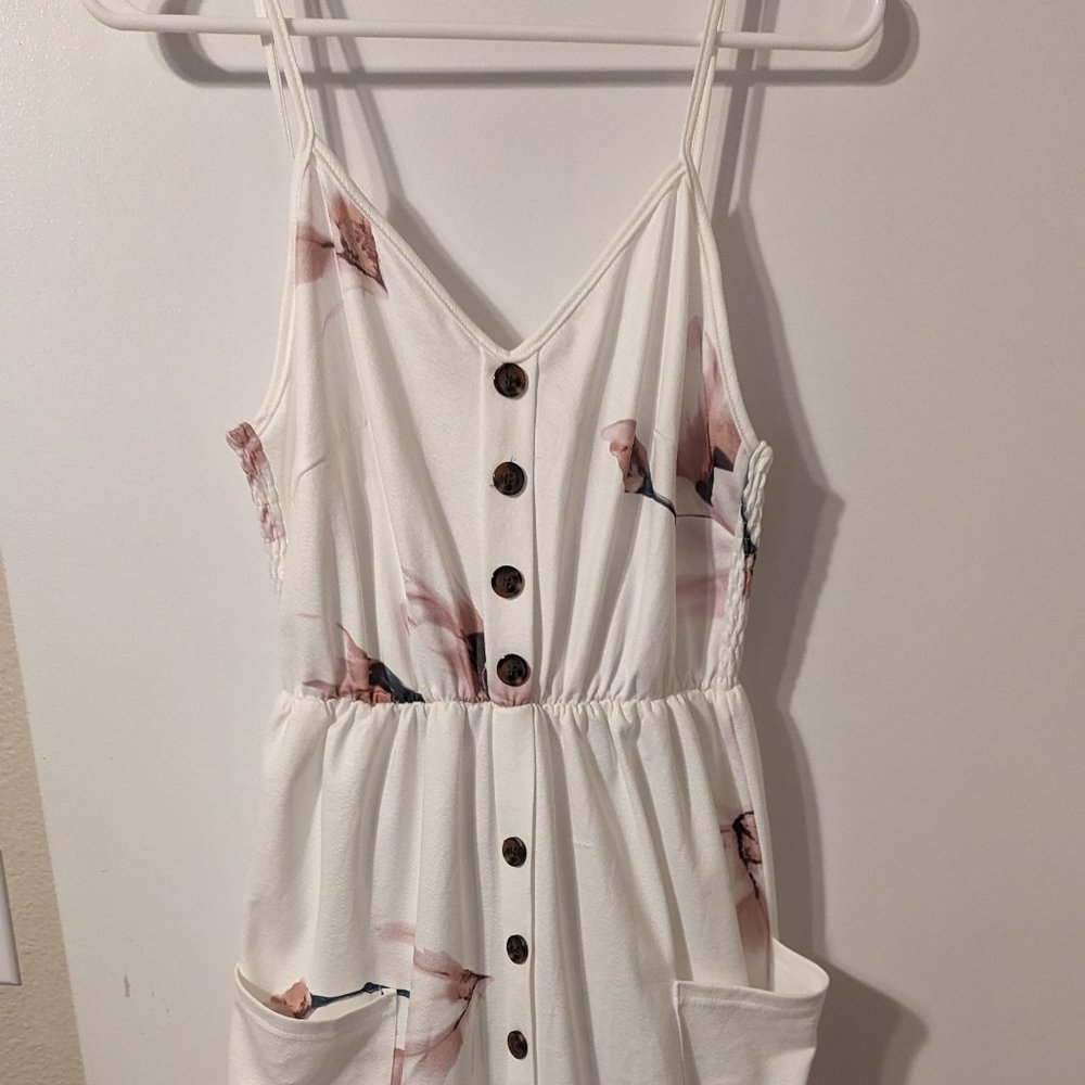 NWOT Amazon Dress White with Pink Flowers Size Medium